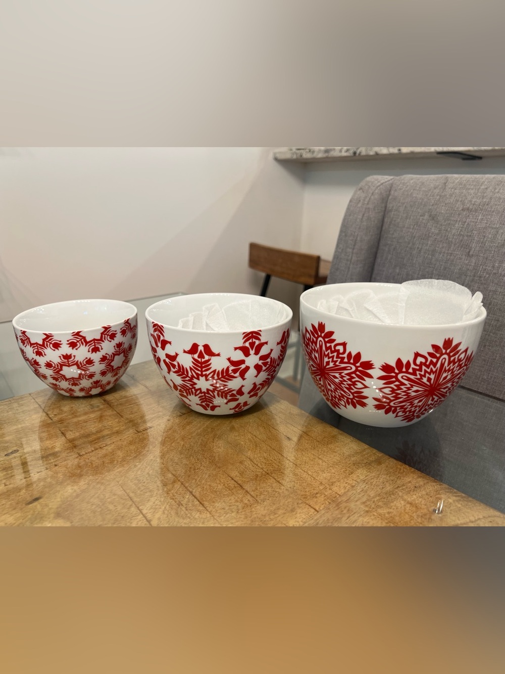 Crate & Barrel Nordic 3 Nesting Bowls Red White snowflake floral